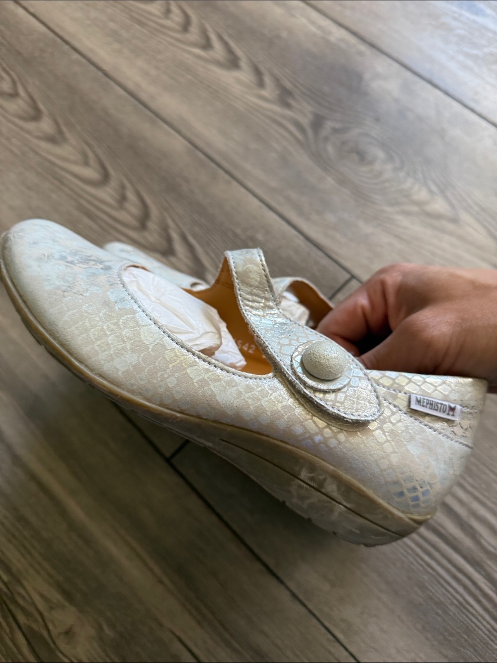 Mephisto Mary Jane Shoes Suede size 6